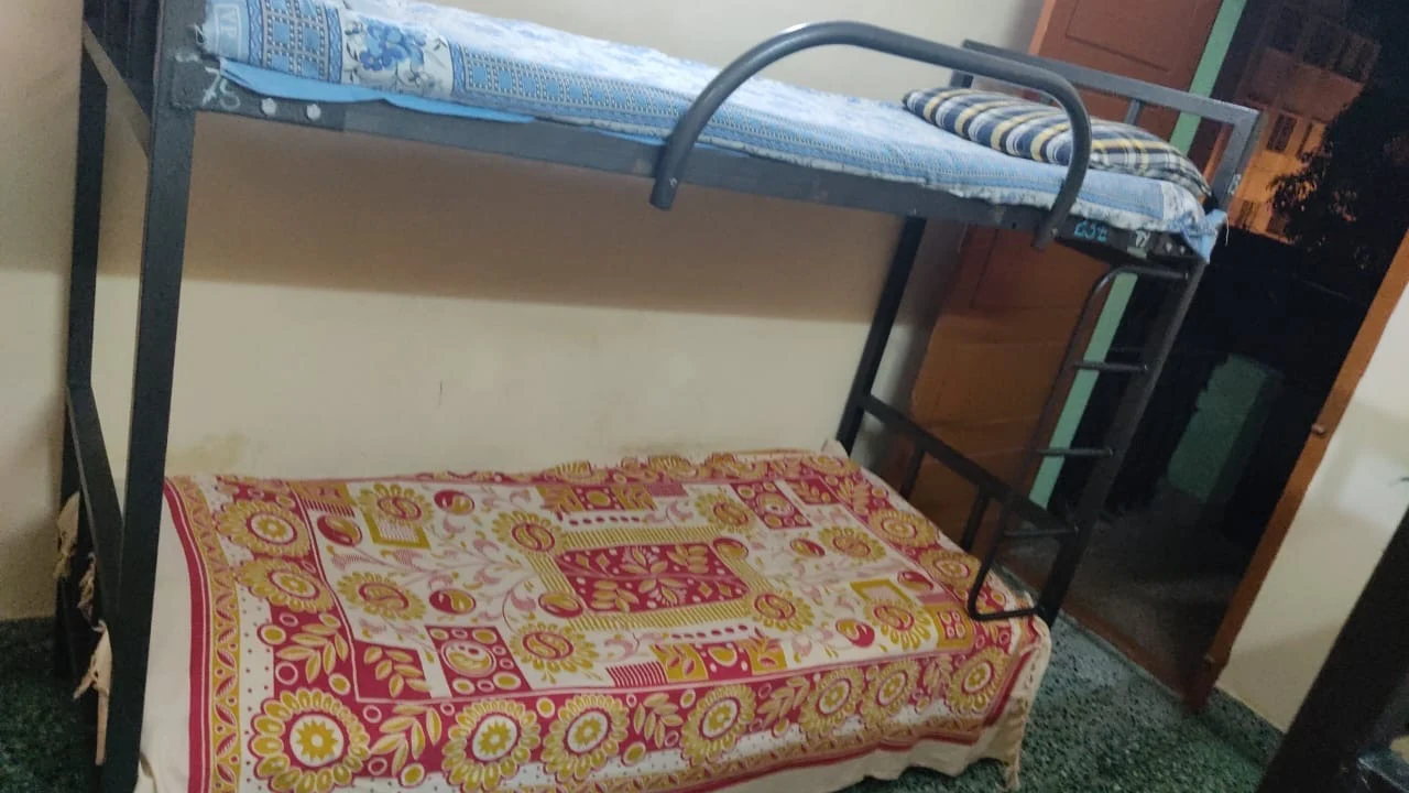 Sri Vinayaka Ladies PG Hostel background image